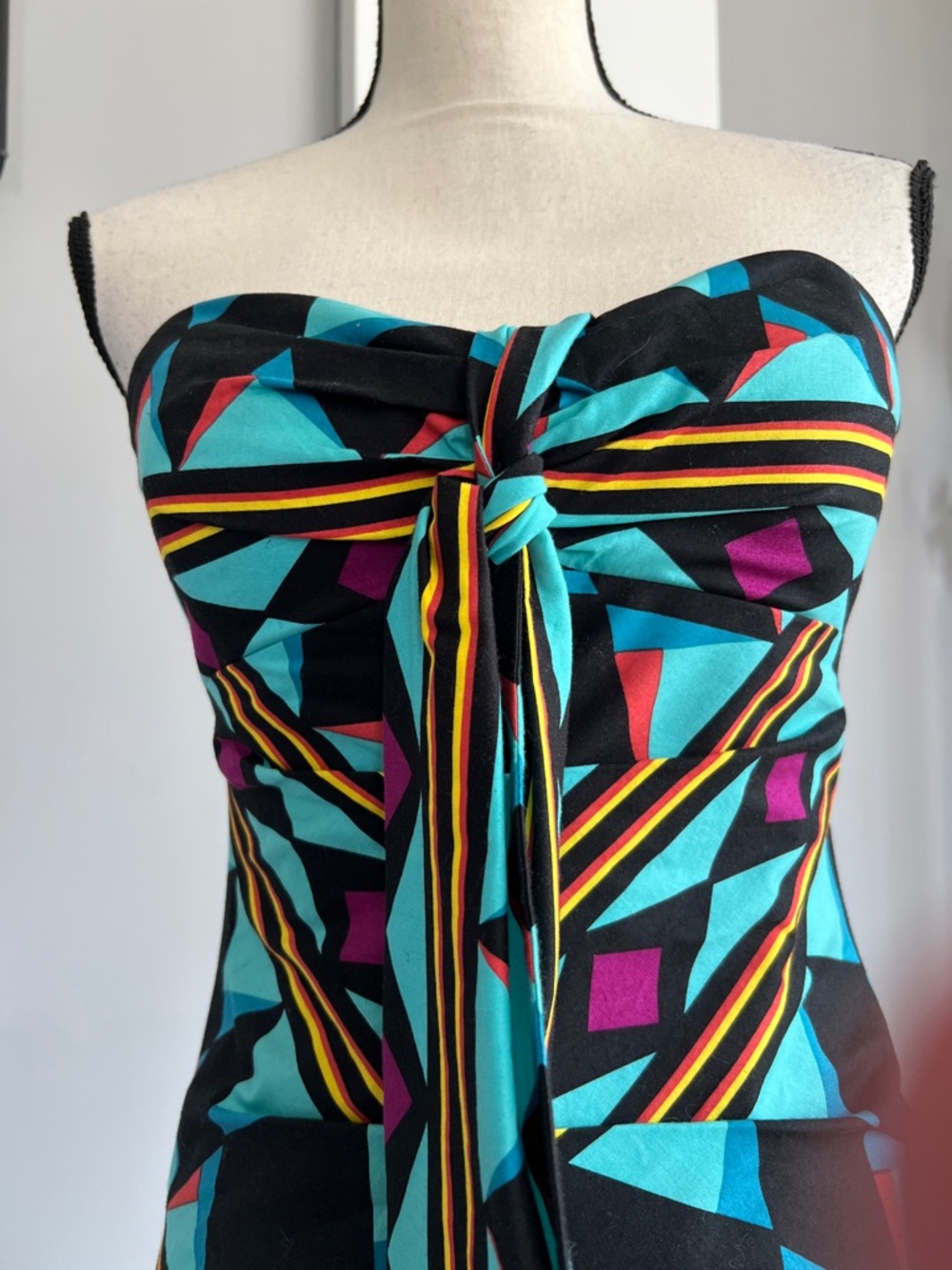 Nicole Miller Geometric Strapless Dress - Picture 4 of 10